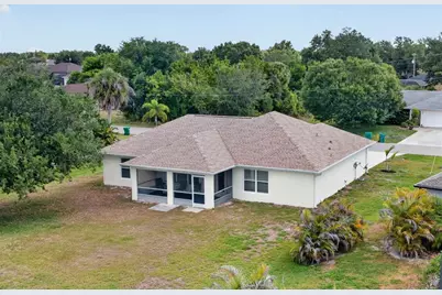 421 Londrina Drive, Punta Gorda, FL 33983 - Photo 31