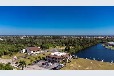 1217 Aqui Esta Drive #8, Punta Gorda, FL 33950 - Photo 49