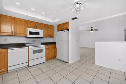 1217 Aqui Esta Drive #8, Punta Gorda, FL 33950 - Photo 13