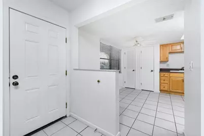 1217 Aqui Esta Drive #8, Punta Gorda, FL 33950 - Photo 5