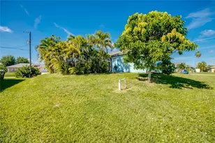 2613 SW 7th Pl, Cape Coral, FL 33914 - Photo 45
