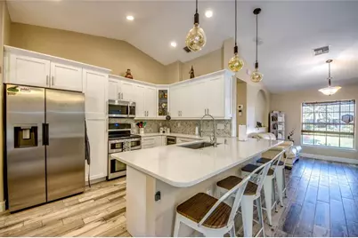 2613 SW 7th Place, Cape Coral, FL 33914 - Photo 15
