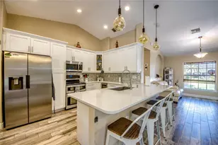 2613 SW 7th Pl, Cape Coral, FL 33914 - Photo 15