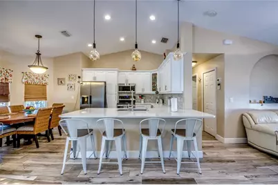 2613 SW 7th Place, Cape Coral, FL 33914 - Photo 13