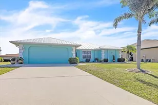 2386 Greenland Ct, Punta Gorda, FL 33983 - Photo 3
