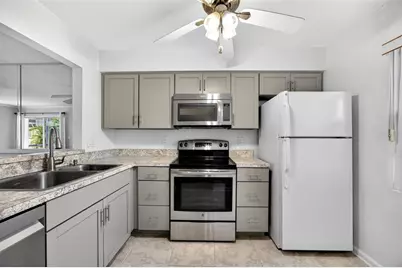 6300 S Pointe Boulevard #327, Fort Myers, FL 33919 - Photo 3