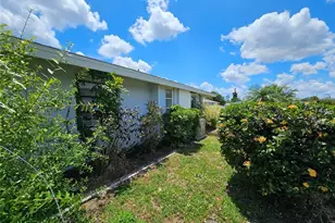 531 Azalea Dr NW, Port Charlotte, FL 33952 - Photo 55