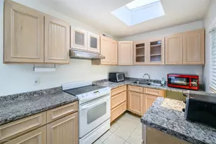 510 Sharon Cir, Port Charlotte, FL 33952 - Photo 7