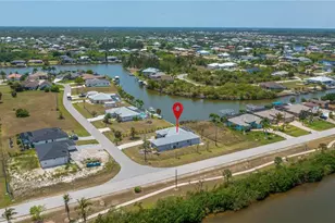 15400 Alcove Cir, Port Charlotte, FL 33981 - Photo 7