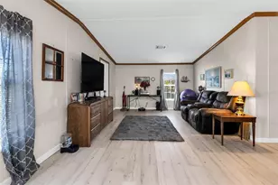 11710 SW Orange Ave, Arcadia, FL 34269 - Photo 9