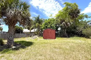 214 W Whidden St, Arcadia, FL 34266 - Photo 5