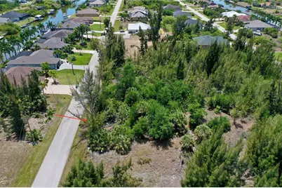 8409 Antwerp Circle, Port Charlotte, FL 33981 - Photo 7
