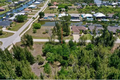 8409 Antwerp Circle, Port Charlotte, FL 33981 - Photo 9