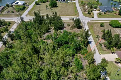 8401 Antwerp Circle, Port Charlotte, FL 33981 - Photo 9