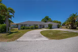 137 Sinclair St SE, Port Charlotte, FL 33952 - Photo 5