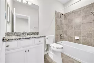 9829 Hilltop Dr, Venice, FL 34292 - Photo 25