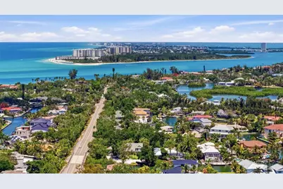 765 Siesta Key Circle, Sarasota, FL 34242 - Photo 65