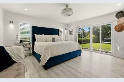 765 Siesta Key Circle, Sarasota, FL 34242 - Photo 17
