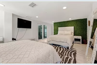 765 Siesta Key Circle, Sarasota, FL 34242 - Photo 39