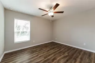 4208 Wall Ln, North Port, FL 34287 - Photo 11