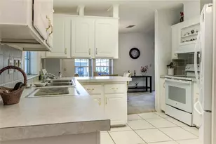 2100 Kings Hwy, Port Charlotte, FL 33980 - Photo 5