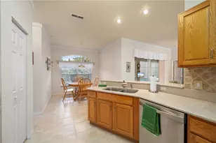 1637 Palace Ct, Punta Gorda, FL 33980 - Photo 15