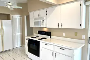 23372 Mullins Ave, Port Charlotte, FL 33954 - Photo 13