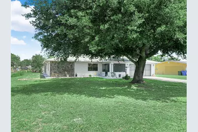 1711 Lake Clay Drive, Lake Placid, FL 33852 - Photo 3