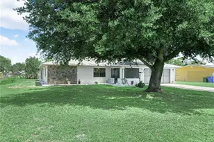 1711 Lake Clay Dr, Lake Placid, FL 33852 - Photo 3