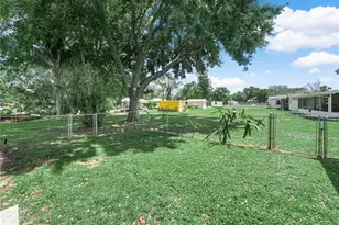 1711 Lake Clay Dr, Lake Placid, FL 33852 - Photo 15