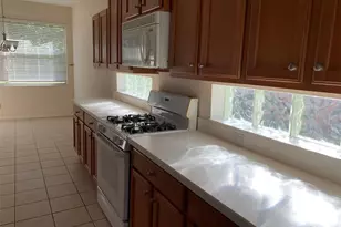 2274 Boxwood St, North Port, FL 34289 - Photo 5