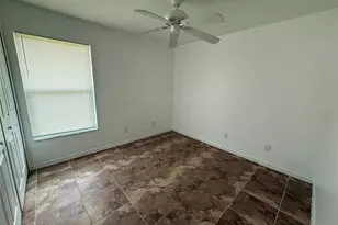 2723 Yacolt Ave, North Port, FL 34286 - Photo 11