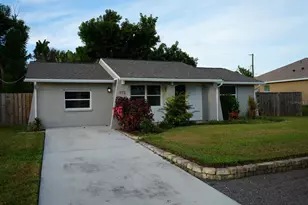 972 Ponderosa Rd, Venice, FL 34293 - Photo 1