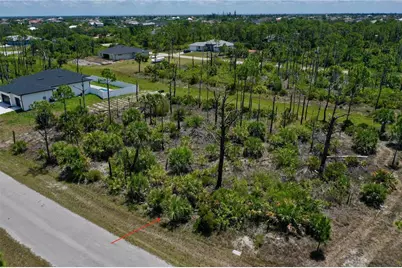 8228 Leafy Way, Port Charlotte, FL 33981 - Photo 11