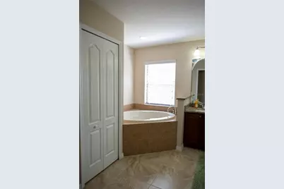 15648 Melport Circle, Port Charlotte, FL 33981 - Photo 17