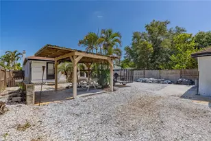 928 Groveland Ave, Venice, FL 34285 - Photo 43