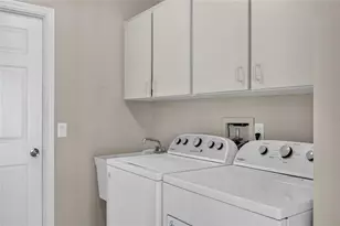 881 Riviera Ln NW, Port Charlotte, FL 33948 - Photo 37