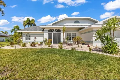 303 Paramaribo Street, Punta Gorda, FL 33983 - Photo 5