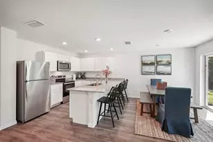 476 Oak Canopy Cir, Avon Park, FL 33825 - Photo 11