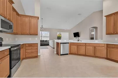 24425 Lakeview Place, Port Charlotte, FL 33980 - Photo 15