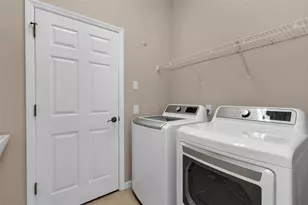 24425 Lakeview Pl, Port Charlotte, FL 33980 - Photo 21