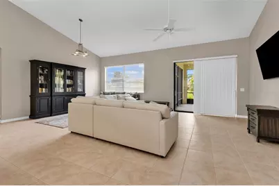 24425 Lakeview Place, Port Charlotte, FL 33980 - Photo 7