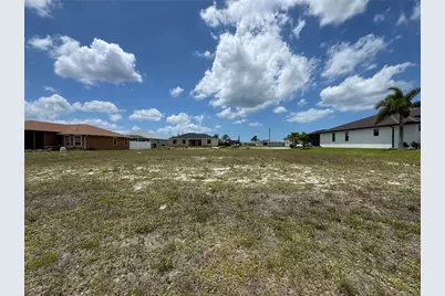 2018 NW 33rd Avenue, Cape Coral, FL 33993 - Photo 3