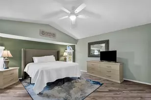 303 Rotonda Cir, Rotonda West, FL 33947 - Photo 23