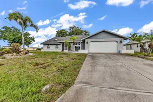 303 Rotonda Cir, Rotonda West, FL 33947 - Photo 3
