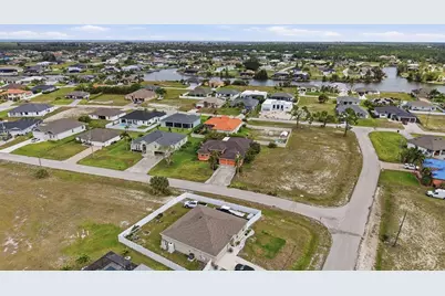 3425 NW 19th Terrace, Cape Coral, FL 33993 - Photo 3