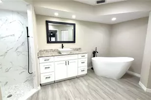 4423 Albacore Cir, Port Charlotte, FL 33948 - Photo 29