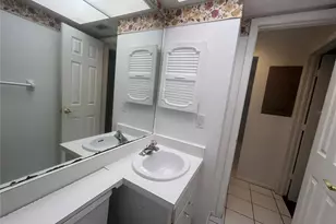 8250 Lombra Ave, North Port, FL 34287 - Photo 15