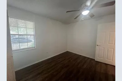 8250 Lombra Avenue, North Port, FL 34287 - Photo 11