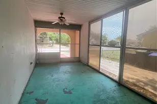8250 Lombra Ave, North Port, FL 34287 - Photo 25